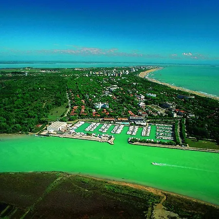 Lignano Pineta Линьяно-Саббьядоро